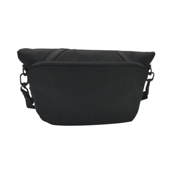 Aunts & Uncles TAKAHASHI RE Umhängetasche black